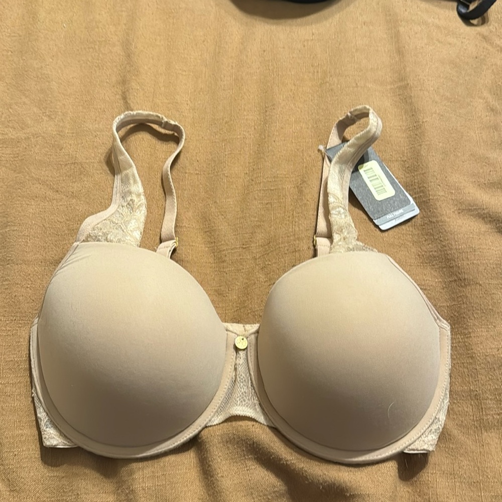 Natori nude 30 DD